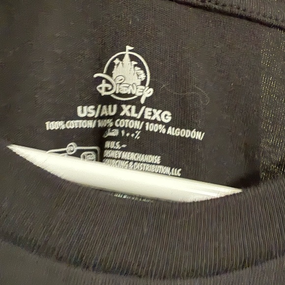 Disneyland Resort Disney 100 t-shirt XL NWT - Picture 5 of 8